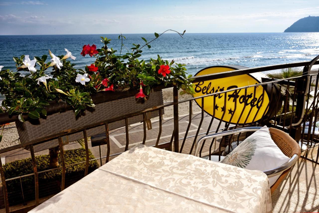 Hotel Bel Sit Alassio Exterior photo